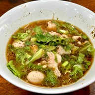 เมนูของร้าน ก๋วยเตี๋ยวหมูตุ๋นนายเป็ด