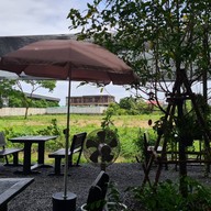 บรรยากาศ ข้าวแกงพี่น้อย