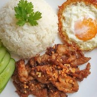 ครัวป้าแจ๋ว ร้านอาหารตามสั่ง สาขาพหลโยธิน52