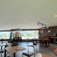 บรรยากาศ TRAIER COFFEE   สันกำแพง