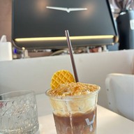 Away Coffee & Co. สาขาโรงแรมบุรีศรีภู