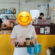 บรรยากาศ Little Town Sriracha