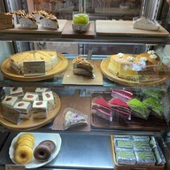 Charlotte Hut Coffee & Tea Bar แพร่