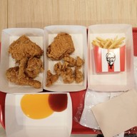 เมนูของร้าน KFC โลตัสหลักสี่