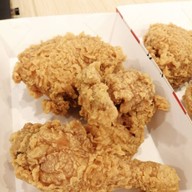เมนูของร้าน KFC โลตัสหลักสี่