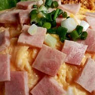 หนุ่ยไข่ข้นคั่วพริกเกลือ