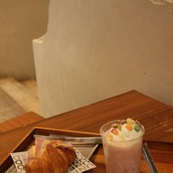 เมนูของร้าน Unfinished coffee roaster Ladprao-wanghin