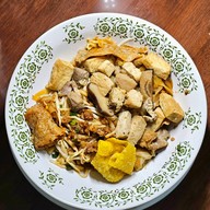 เมนูของร้าน ซ้ง เย็นตาโฟ เอกชัย 40 -