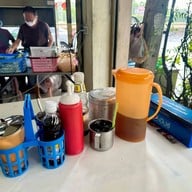 ก๋วยเตี๋ยวคั่วไก่ สวนมะลิ (เจ๊เค็ง เจ๊งิ้ม) ลำลูกกา