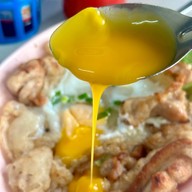 ก๋วยเตี๋ยวคั่วไก่ สวนมะลิ (เจ๊เค็ง เจ๊งิ้ม) ลำลูกกา