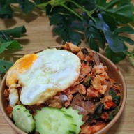 กะเพราอิ่มพุง &คลีน {รับทำข้าวกล่อง จัดแบรค }