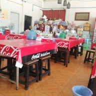 บรรยากาศ ป. ประทีป ก๋วยเตี๋ยวเรืออยุธยา หทัยราษฎร์