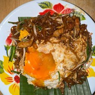 กินดา ผัดหมี่โคราช กินดา ผัดหมี่โคราช