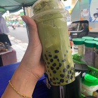 ผลไม้ปั่น น้ำปั่นชาไข่มุก Byเจ้นัท @อิสรภาพ15