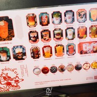 🫖หล่อเลี้ยง 搂良 Sweetmeat🫖        โชคดีอิ่มหนำสำราญ   สาทร11            ชามะนาวเกล็ดส้ม โกโก้จักรพร