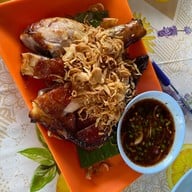 ณิชา รสแซ่บ