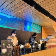 Peace Oriental Teahouse Ari soi 1