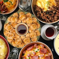 ชะบา ข้าวไข่ข้นอิ่มพุงแตก (ผัดกะเพรา คั่วพริกเกลือ ตามสั่ง) ลาดสวาย