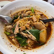 ก๋วยเตี๋ยวไก่มะระ  แสนอร่อย สวนสยาม ซอย3 มะระ  แสนอร่อย สวนสยาม ซอย3