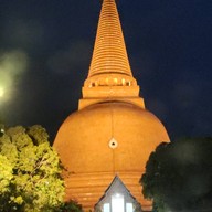 ช.หอยทอดออส่วน ตลาดโต้รุ่ง องค์พระปฐมเจดีย์