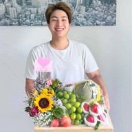 ยายพลอยผลไม้ ตลาดเจริญเจริญ
