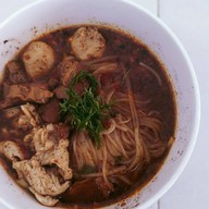 จิระ สุกี้โบราณ&ลูกชิ้นทอด