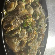 ช.หอยทอดออส่วน ตลาดโต้รุ่ง องค์พระปฐมเจดีย์