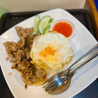 นิสา แจ่วฮ้อน