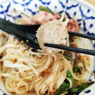 เมนูของร้าน ราชารส ก๋วยเตี๋ยวเรือและหม้อไฟ สาขา สาธุ 49 สาธุประดิษฐ์ 49 (ฝั่งยานนาวาตัดใหม่)