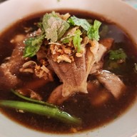 เมนูของร้าน ต. เนื้อตุ๋นจักรพรรดิ์(ตรงข้ามค่ายสวนสยาม)