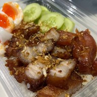 SAMMY-หมี่คลุกไก่ฉีก