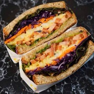 กะเพราอิ่มพุง &คลีน {รับทำข้าวกล่อง จัดแบรค }