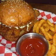 เมนูของร้าน Fowlmouth The Commons Cloud 11