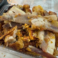 tw crispy pork (หมูกรอบ-หมูแดง) นนทบุรี