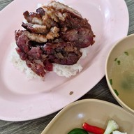 เมนูของร้าน เป็ดย่างเมโทร ภูเก็ต สาขาใหญ่ ถนน คณิต หงษ์หยก