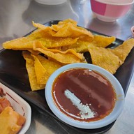 เมนูของร้าน ก๋วยเตี๋ยวปลาเมืองทอง