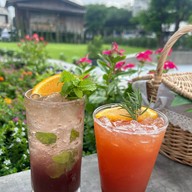 Kanoon Cafe & Bistro -