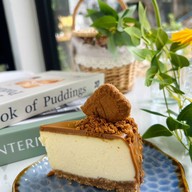 Kanoon Cafe & Bistro -