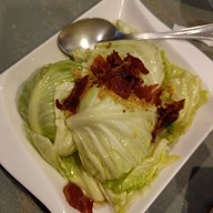 เมนูของร้าน R&B Karaoke สาทร