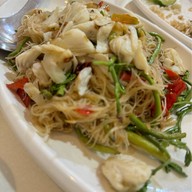 9 กุ้งอบ ปูอบ-สุกี้ พุทธมณฑล สาย2 (ได้รับมาตรฐาน SHA)
