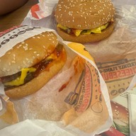 Burger King PTT ตลิ่งชัน (ขาออก)