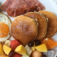 Princess cafe Sukhumvit 81