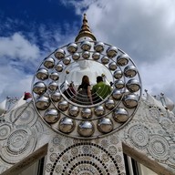 วัดพระธาตุผาซ่อนแก้ว
