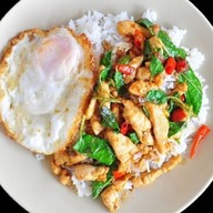 ร้านมันฝรั่งเขย่าหน้าCJ CJ