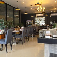 บรรยากาศ Arlek Steakhouse ท่าอิฐ - ไทรม้า