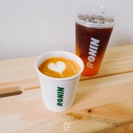 Ronin Coffee & Sandwich ลาดพร้าว