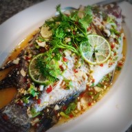 เมนูของร้าน รันเวย์ น่าน