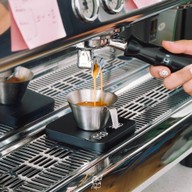 Ronin Coffee & Sandwich ลาดพร้าว