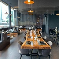 Osca & Blanco Bar and Restaurant