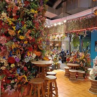 บรรยากาศ Thongyoy Cafe สยามพารากอน